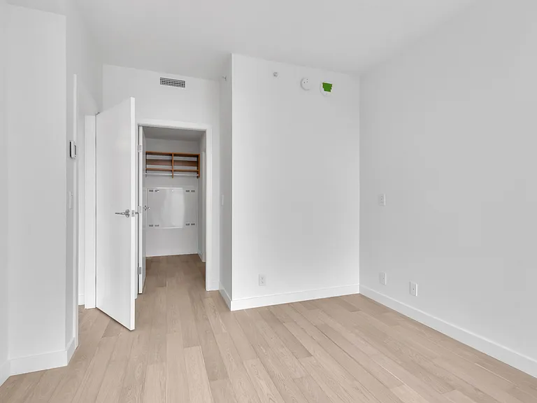 1480 Howe St #35XX — Photo 14