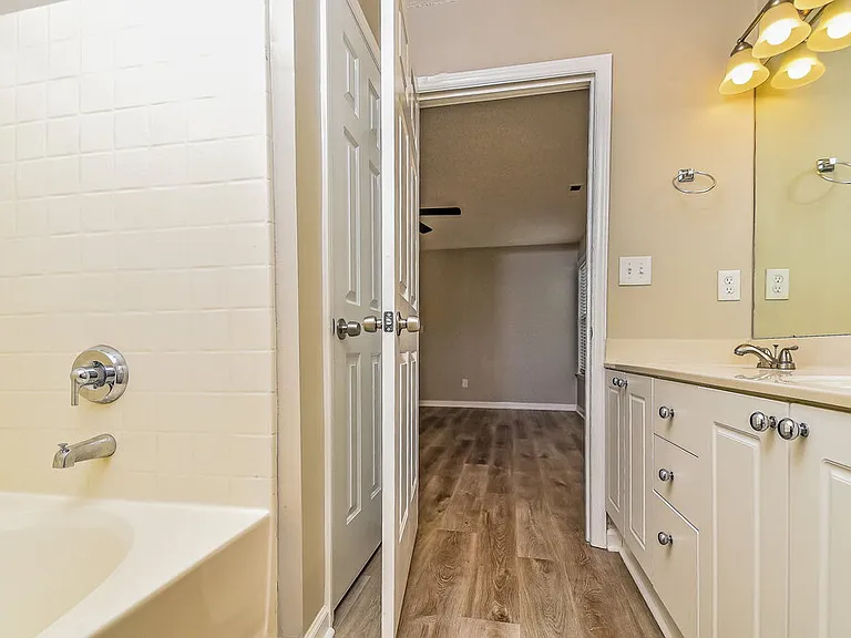 2143 Castle Pines Dr — Photo 11