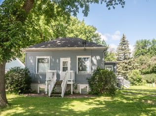 212 Dover Ave NE, Orange City, IA 51041
