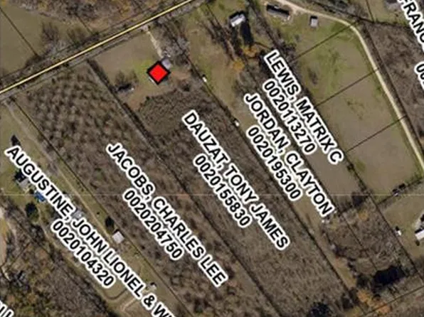 688 Gum Ridge Rd, Marksville, LA 71351