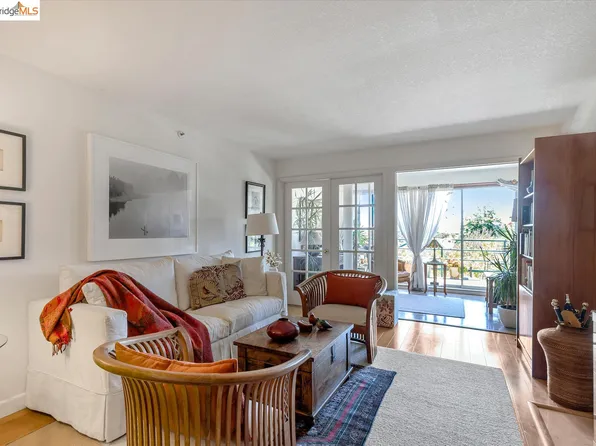 1200 Brickyard Way APT 112, Richmond, CA 94801