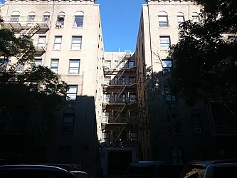 111 West 16th Street in Chelsea