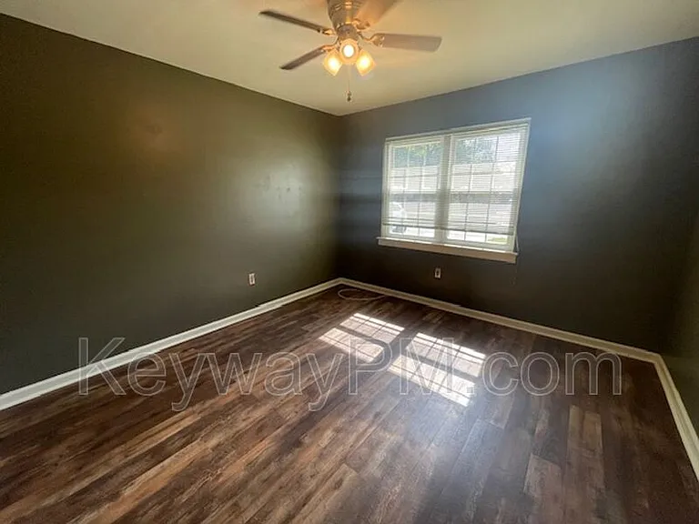 3933 Miramar Drive Ext — Photo 10
