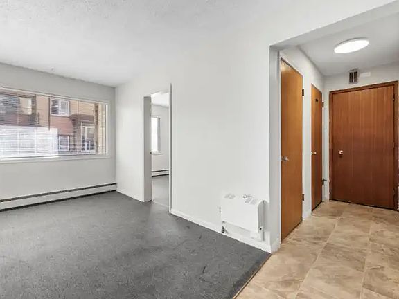 2nd image of 173 Procter Pl #4