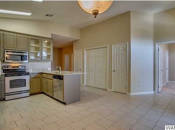 4th image of 19 Thornbury
