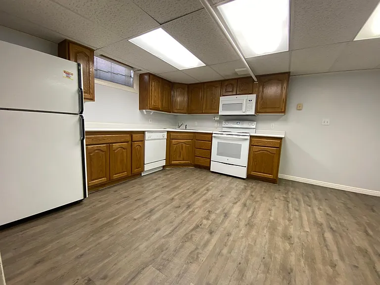 2107 E Browning Ave #2107 — Photo 6
