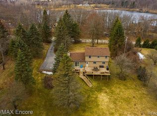 5835 Ludwig Rd, Oxford, MI 48371