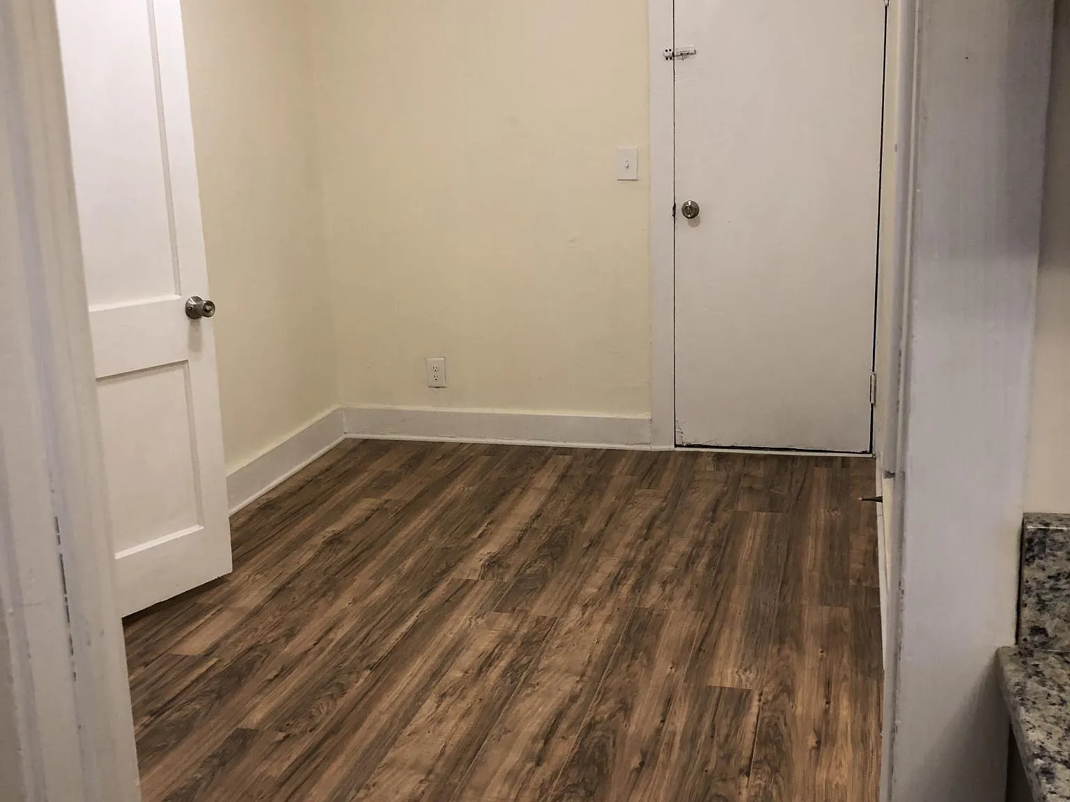 2 bed, 680 sqft, $1,200 — Photo 4