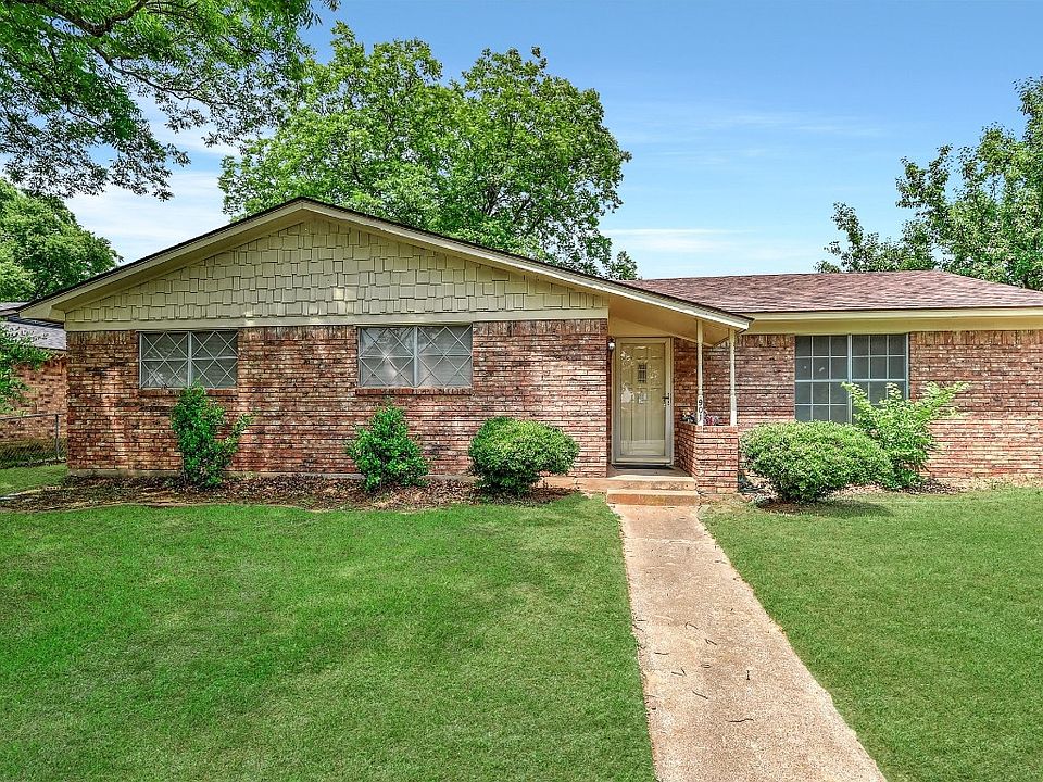 901 Deleon St, Denison, TX 75020 Zillow