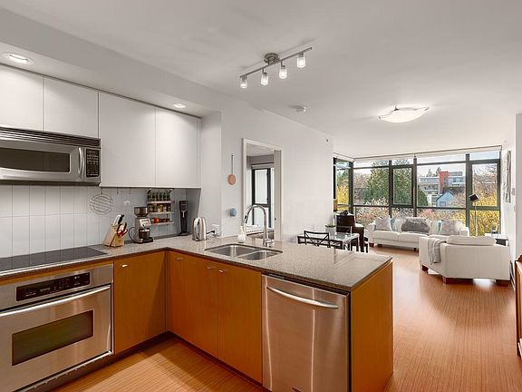 2nd image of 750 W 12th Ave #415