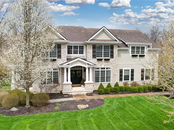 1784 Grand Cypress Blvd, Waynesville, OH 45068
