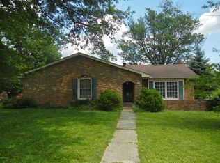 202 Robin Wood Dr, Shelbyville, KY 40065