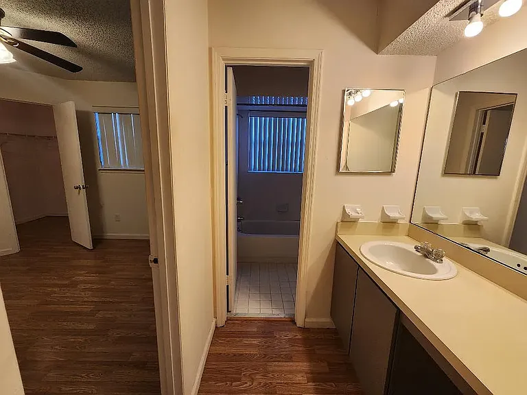 5201 Denaud Ct #1 — Photo 10