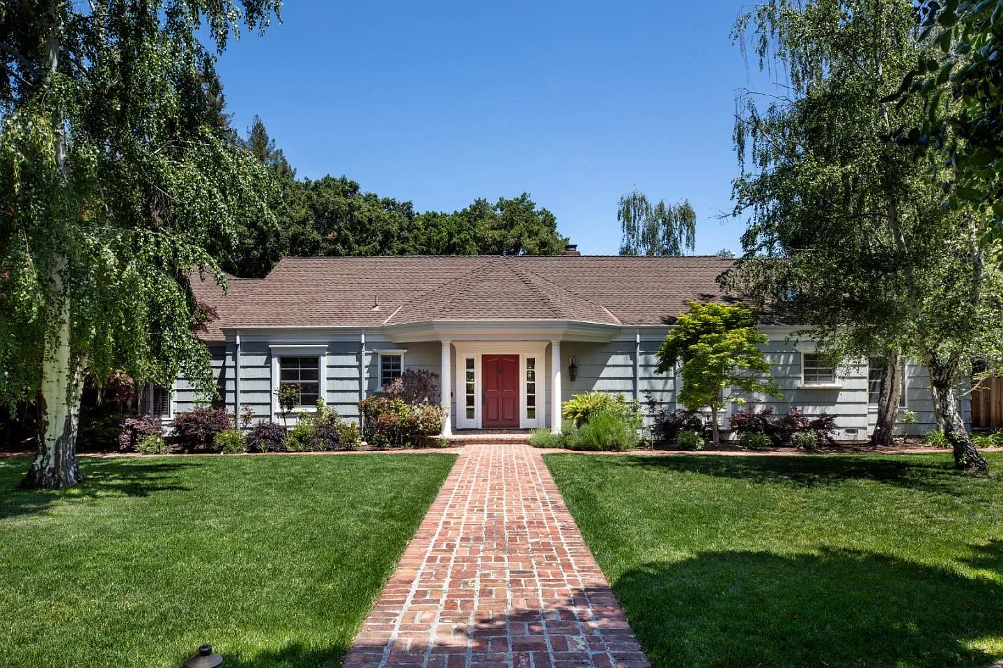 45 Fredrick Ave photo 1
