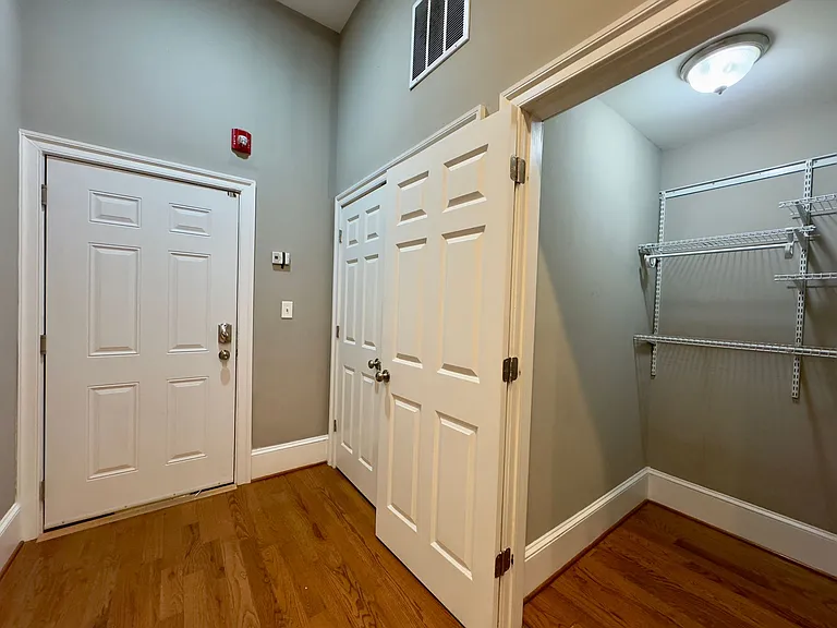 Apartment Units in Downtown, Baltimore, MD! — Photo 13