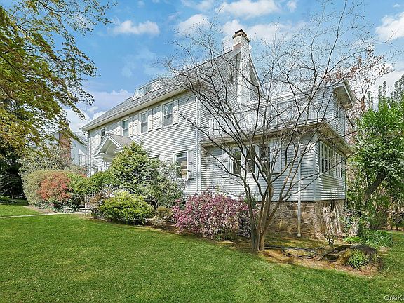 3rd image of 131 Fenimore Road