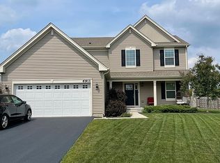 6911 Galway Dr, McHenry, IL 60050