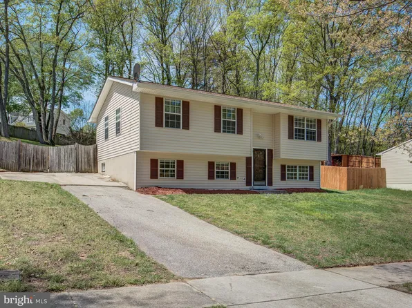 1953 Pometacom Dr, Hanover, MD 21076