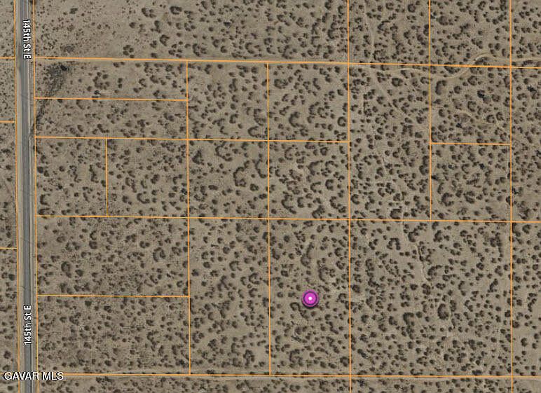 1st image of 147 E Q8 Ave