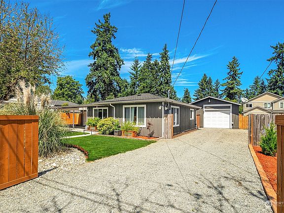 2nd image of 1625 104th Street S