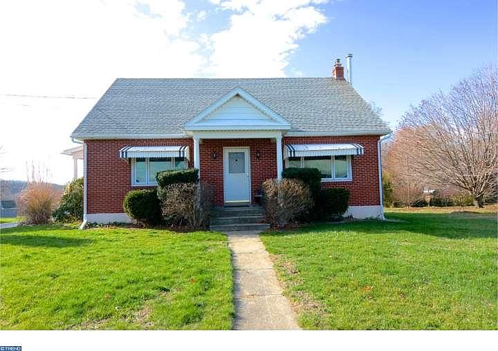 1st image of 9 Clayton Ave