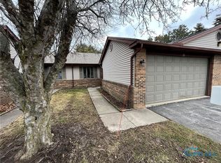 26 Boston Bay Rd, Perrysburg, OH 43551