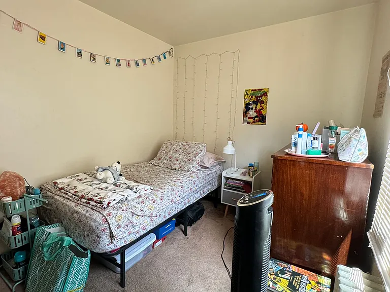 5600 5th Ave — Photo 38