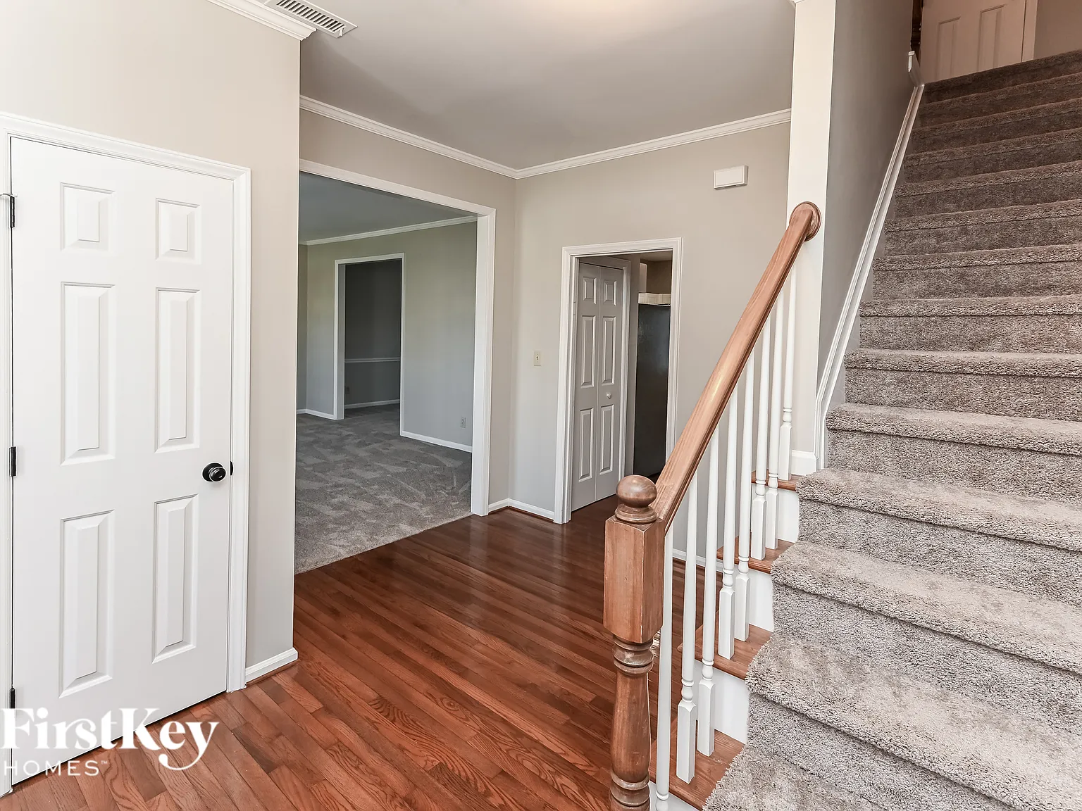 4 bed, 2.5 bath, 2661 sqft, $2,560 — Photo 3