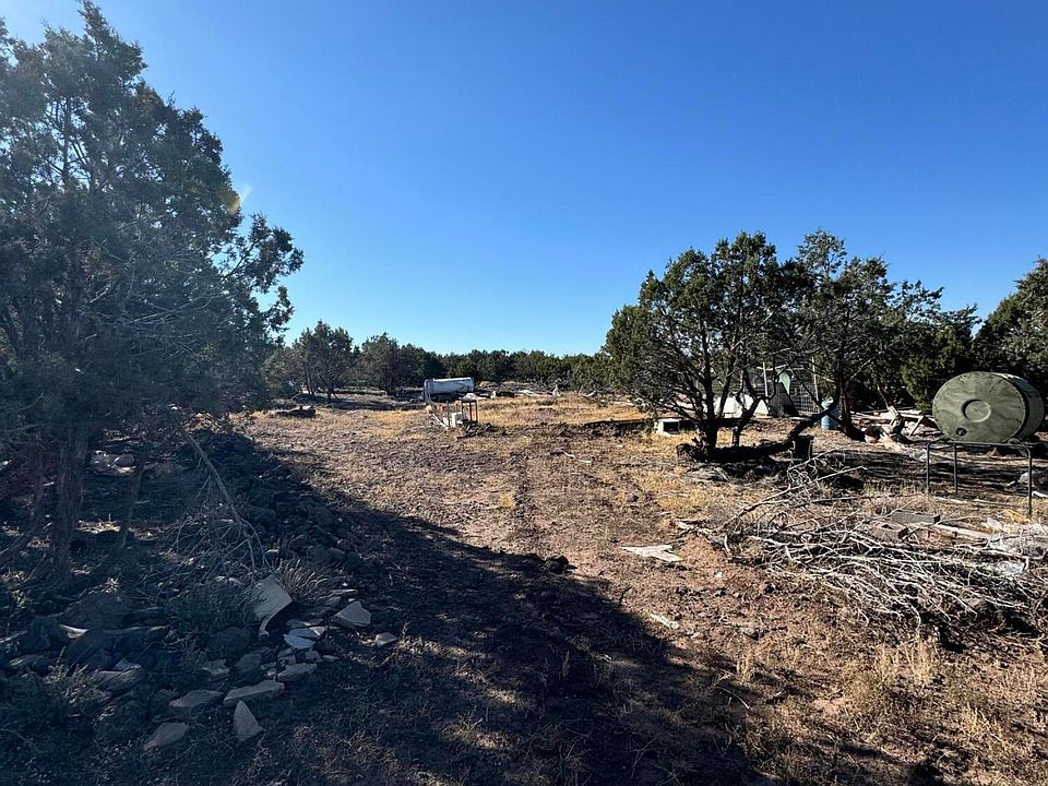 1st image of 1734 W Skyline Dr