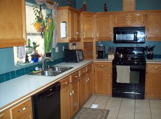 38 Sand Hill Ln, Los Lunas, NM 87031