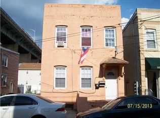 802 Valley Pl, Perth Amboy, NJ 08861