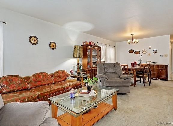 4th image of 4140 N Melvina Ave