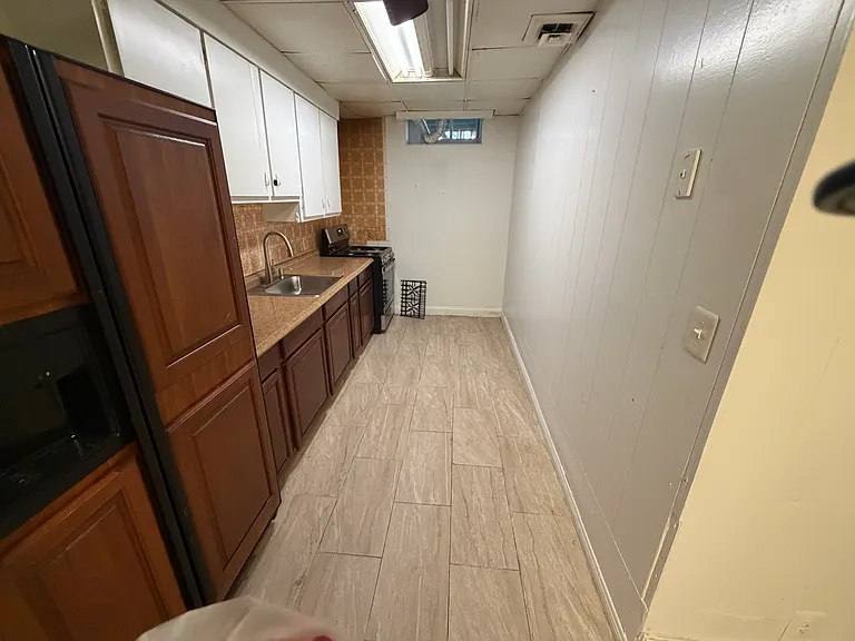 511 Rappolla St — Photo 5