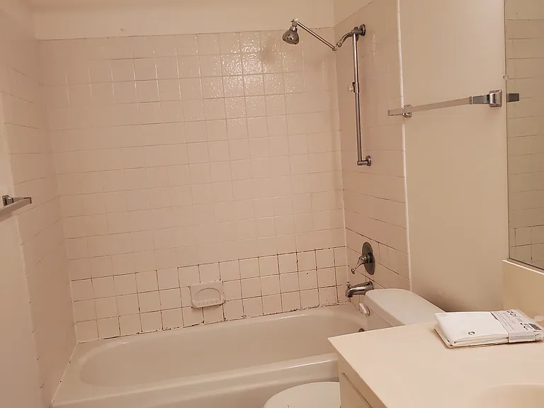 630 Isla Pl — Photo 7