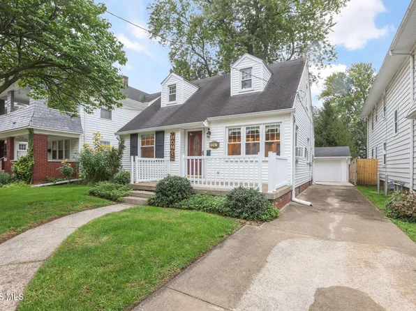 1947 Princeton Dr, Toledo, OH 43614