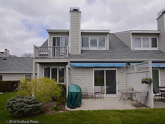 3rd image of 311 Windridge Ln #311