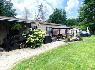 1016 Redwood Dr, Breinigsville, PA 18031