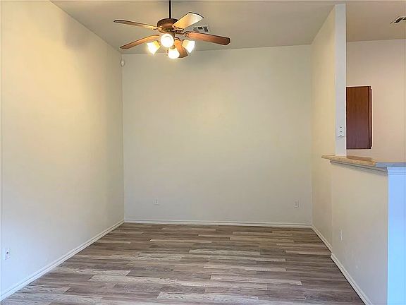 4th image of 2064 24th Ave SE #2064