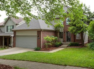 3525 Forest Cove Ln, Lexington, KY 40515
