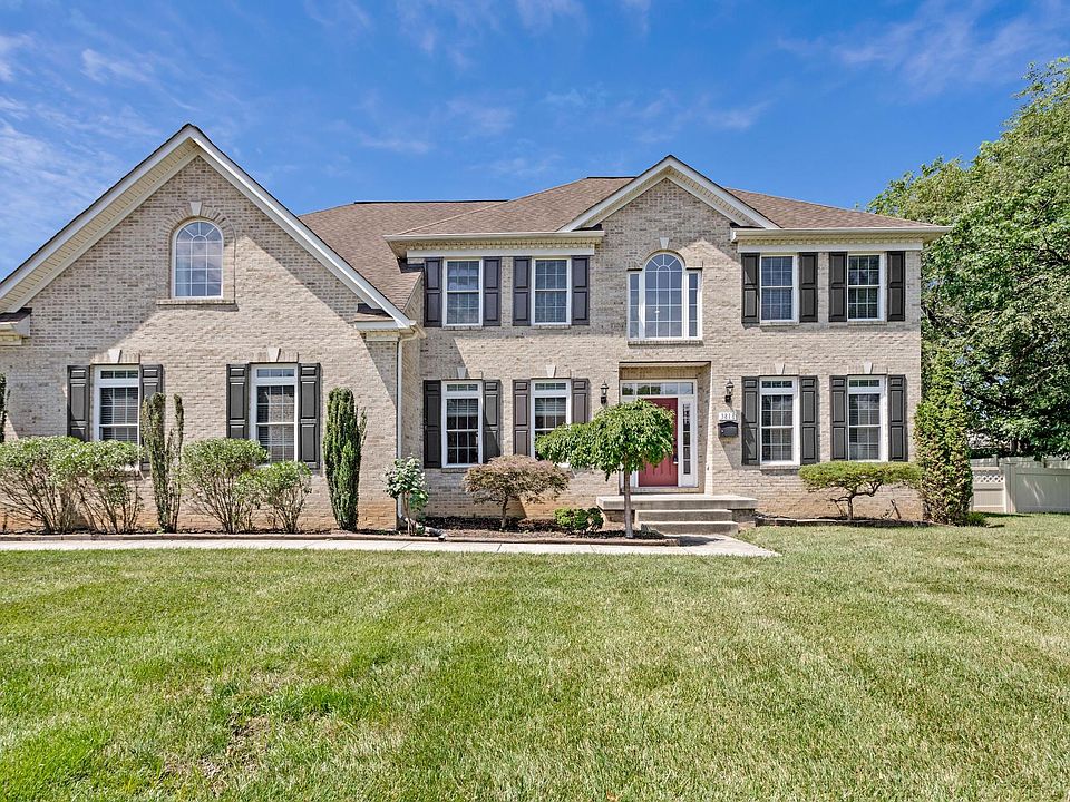 1st image of 3818 Fairfax Pkwy