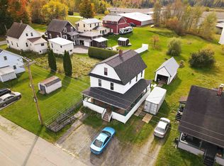 7 First Avenue, Barton, VT 05822