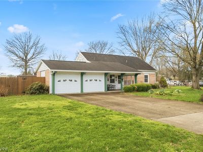 890 Huffman Sq NE, Bolivar, OH, 44612