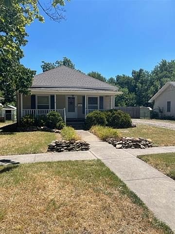 1st image of 306 S Ozark St