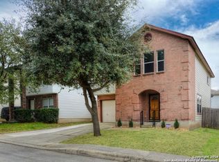 10134 Amber Flora Dr, San Antonio, TX 78251