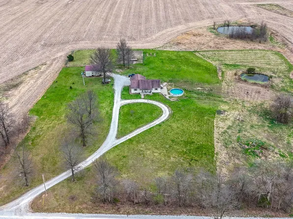 1790 County Road 1815, Cairo, MO 65239