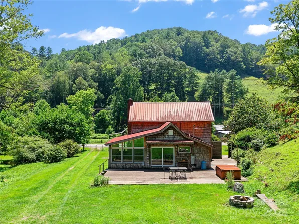 9065 State Highway 63, Leicester, NC 28748