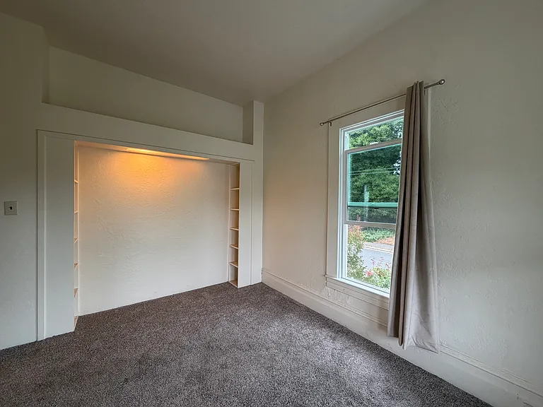 663 Charles St #C — Photo 18