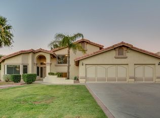 12435 N 69th Dr, Peoria, AZ 85381