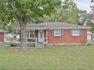 8302 Ponsit Ln, Louisville, KY 40219