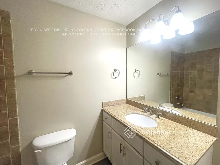 3952 Butterfield Dr NW — Photo 11